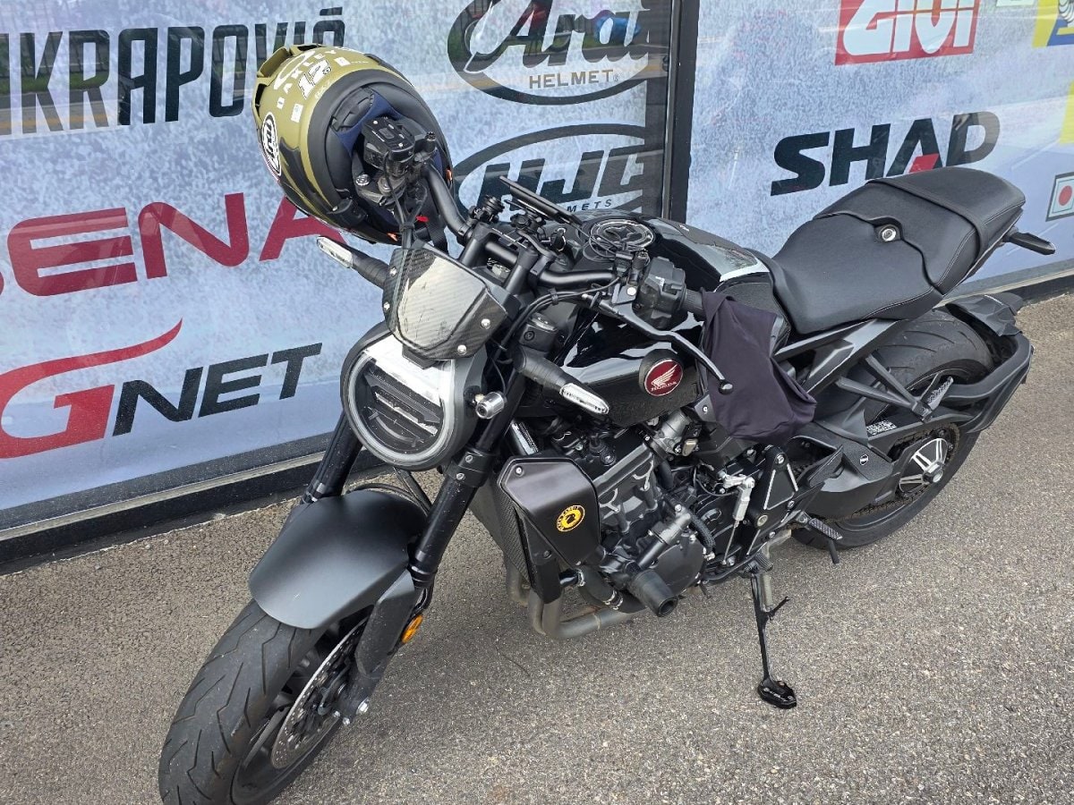 cb1000r